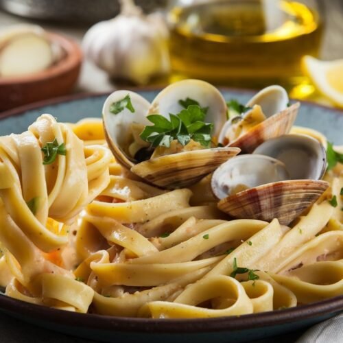 Savory Italian Linguine with Clam Sauce recipe